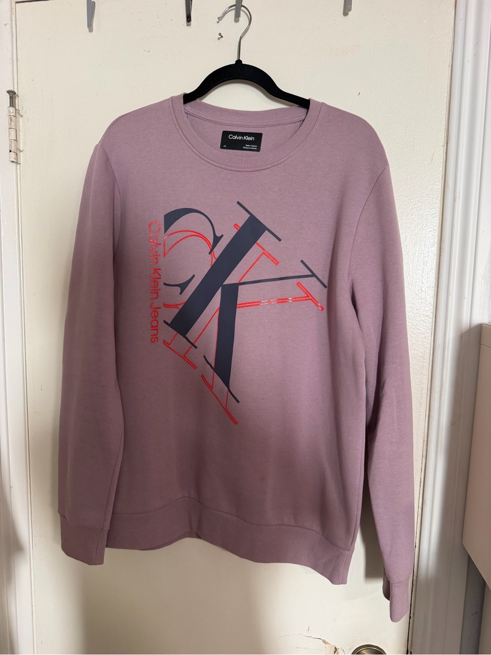 Calvin Klein Jeans Dusty Lilac Graphic Crewneck Sweatshirt Size Large